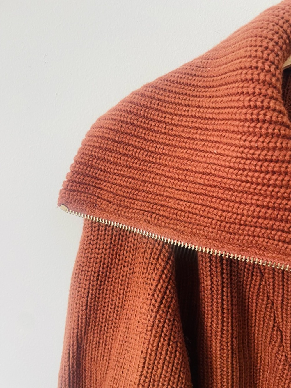 Varley Mentone Half-Zip Kint Sweater - Picture 7 of 10